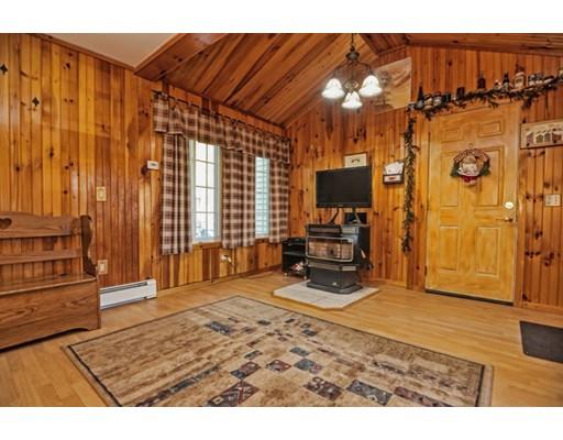 227 West River Road Uxbridge, MA 01569 - Photo 5 of 29 Gallery Image 5