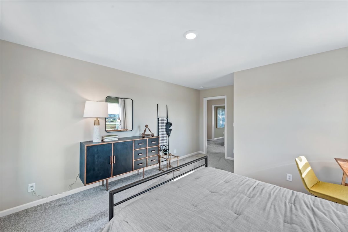 121 Ellis Road Algonquin, IL 60102 - Photo 21 of 39 Gallery Image 21