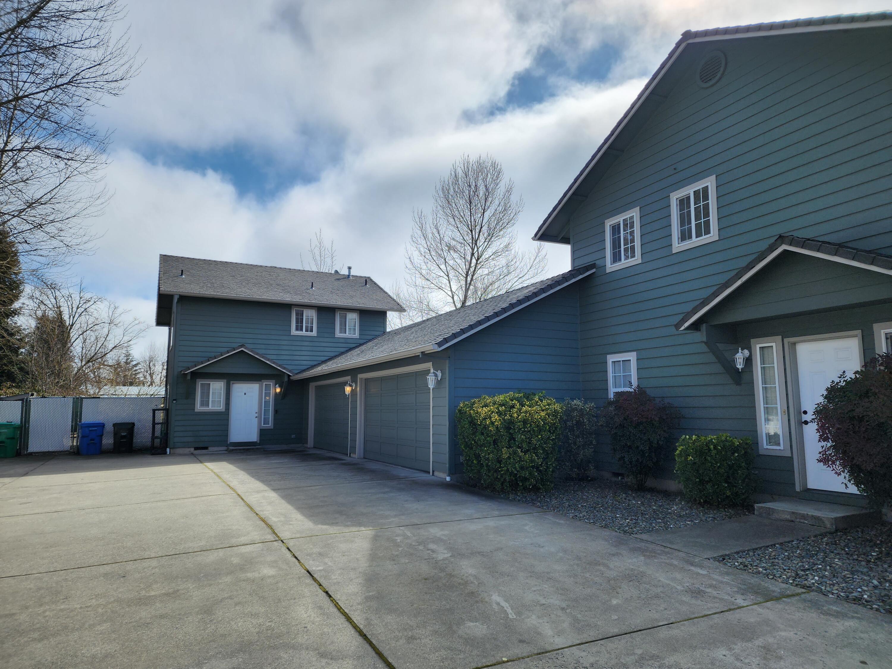 1449 Dowell Road Grants Pass, OR 97527 - Photo 1 of 19 dowell