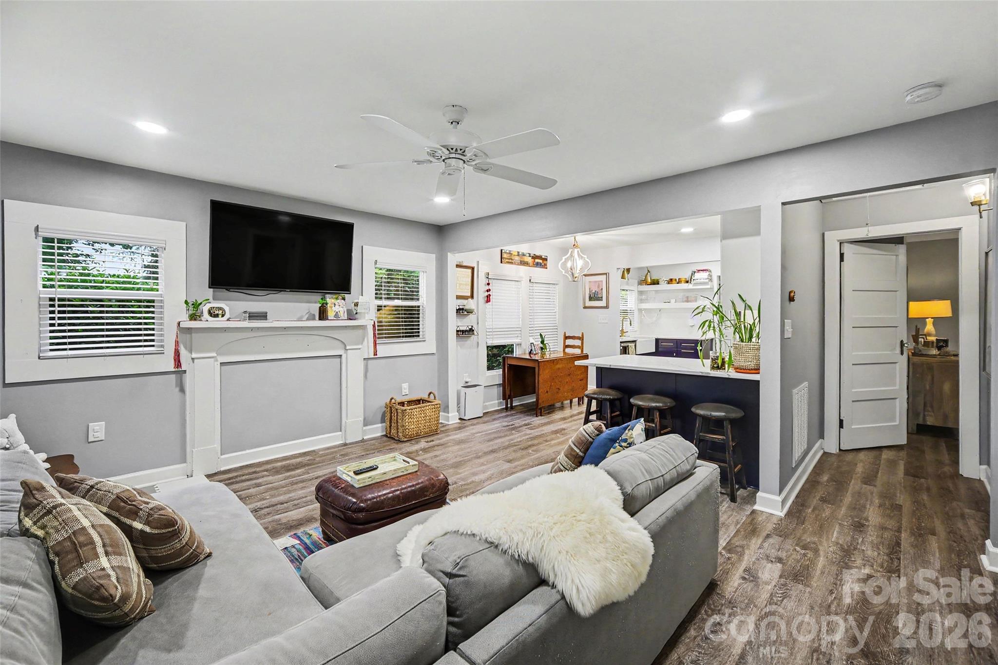 1528 South Point Road Belmont, NC 28012 - Photo 7 of 39