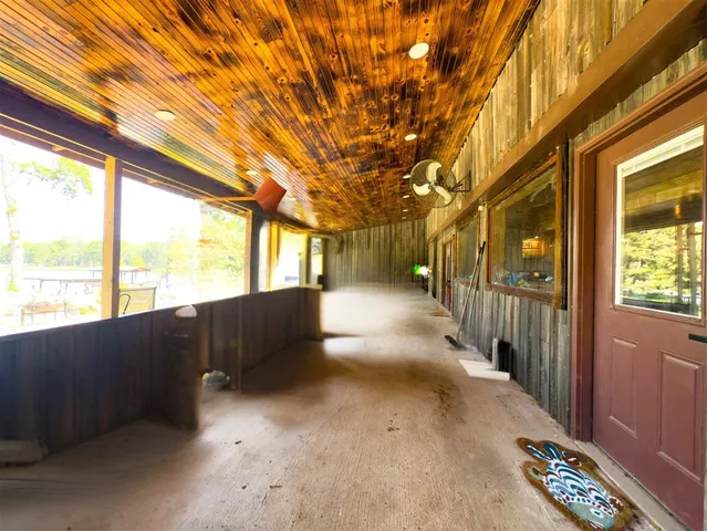 $825,000 | 80 Lafitte Square, Florien, LA 71429