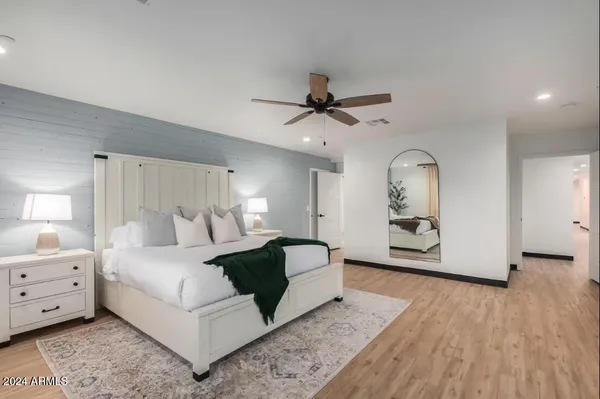 $2,195,000 | 3014 North 61st Place, Scottsdale, AZ 85018