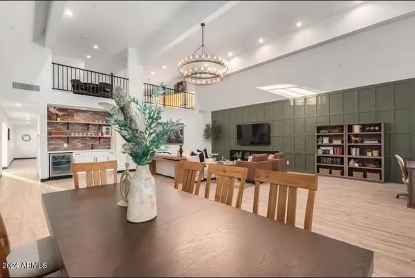 $2,195,000 | 3014 North 61st Place, Scottsdale, AZ 85018