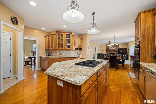 $539,900 | 427 Westfield Court, Dunlap, IL 61525