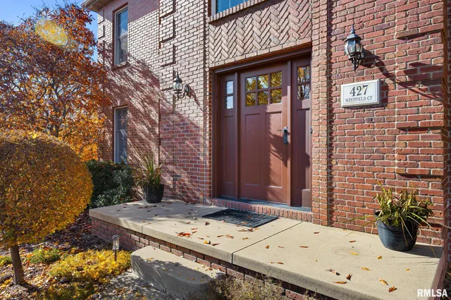 $539,900 | 427 Westfield Court, Dunlap, IL 61525