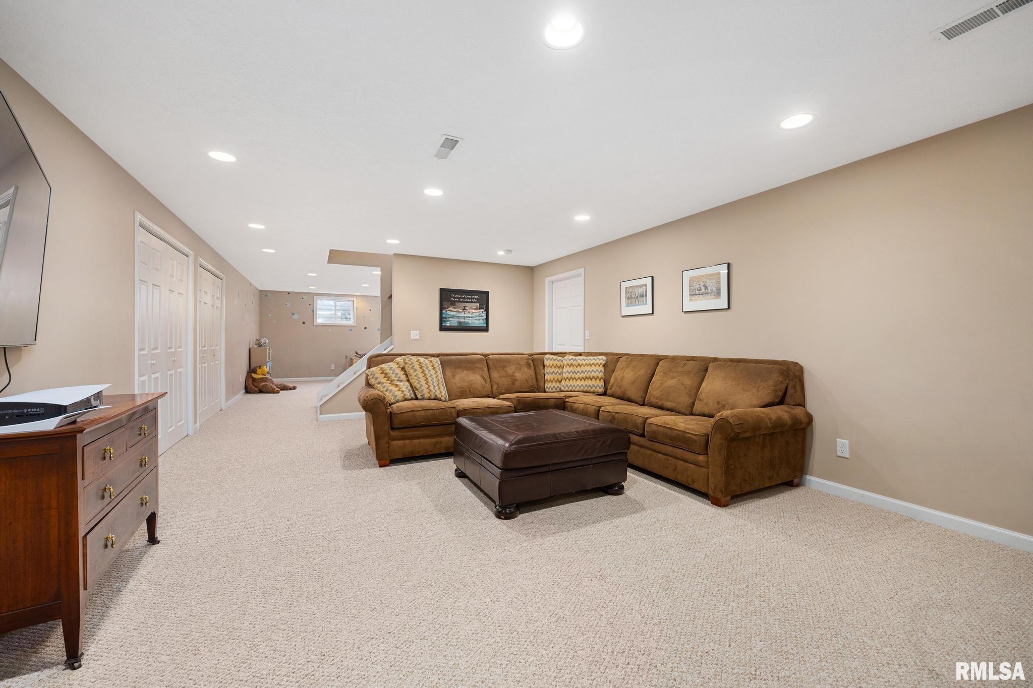 427 Westfield Court Dunlap, IL 61525 - Photo 39 of 66