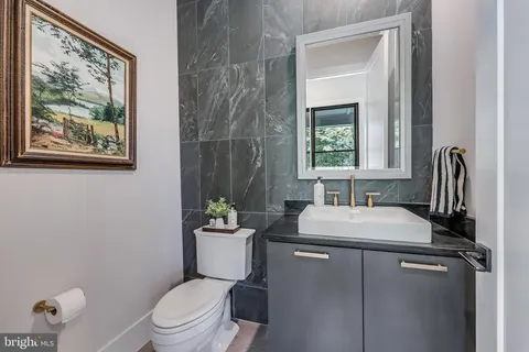 $3,100,000 | 665 Stratford Hill Court, Great Falls, VA 22066
