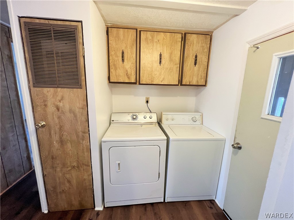 171 South Houck Road Golden Valley, AZ 86413 - Photo 18 of 36 a utility room with dryer and washer