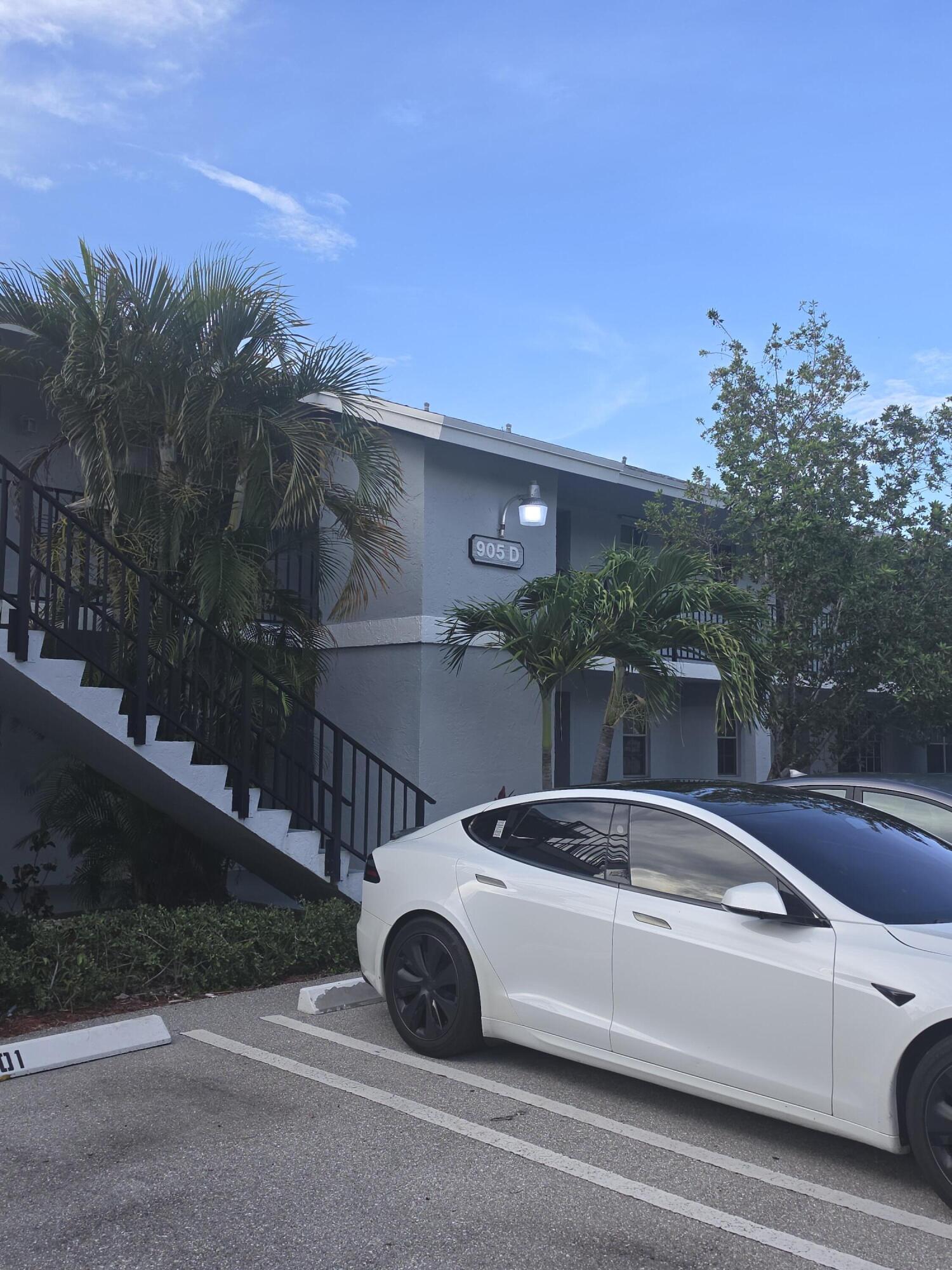 905 Southridge Road, Unit 202D Delray Beach, FL 33444 - Photo 12 of 12 IMG20260528_183349_6988711321321287979