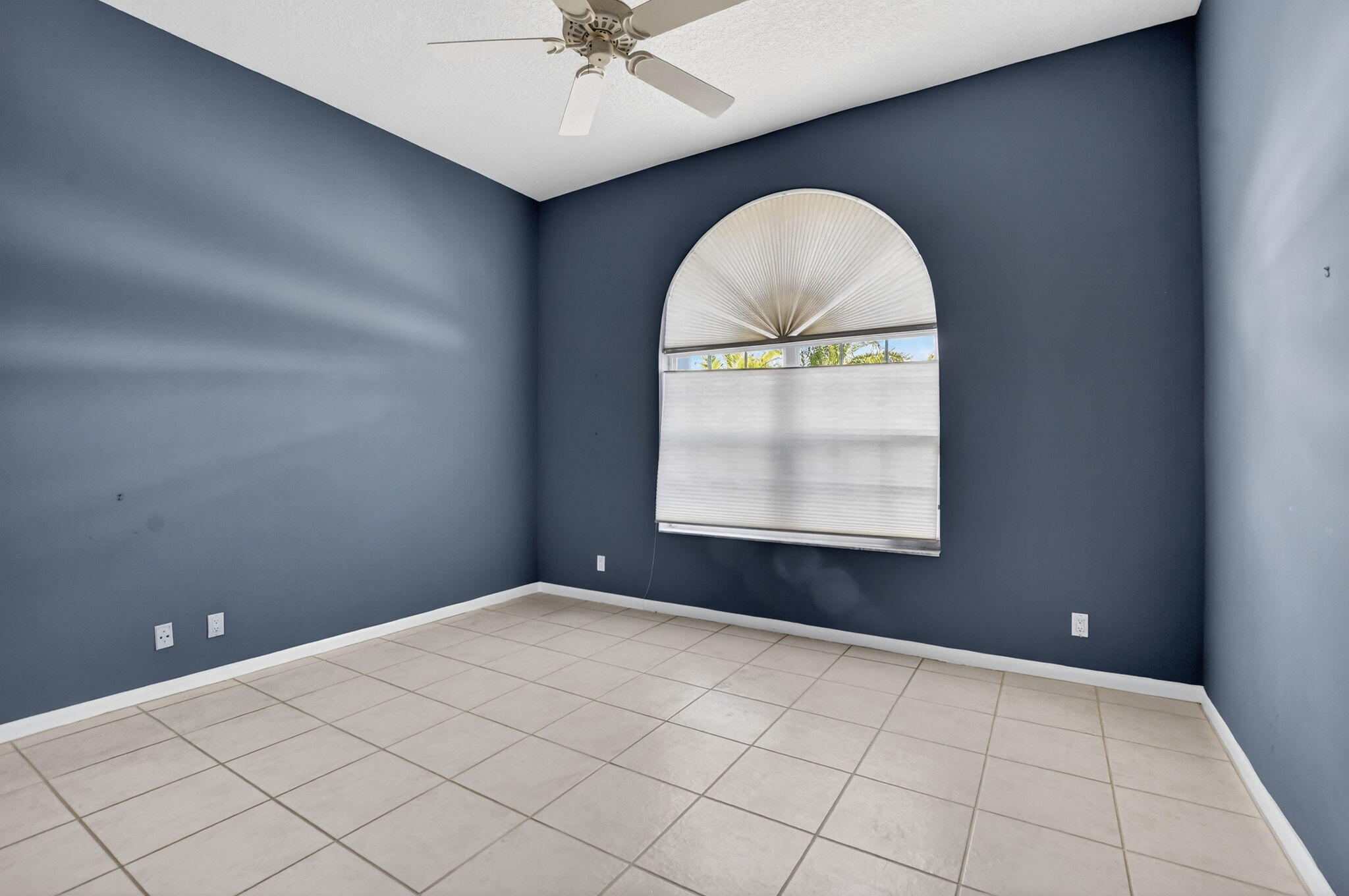 6306 Brava Way Boca Raton, FL 33433 - Photo 18 of 45 2nd bedroom