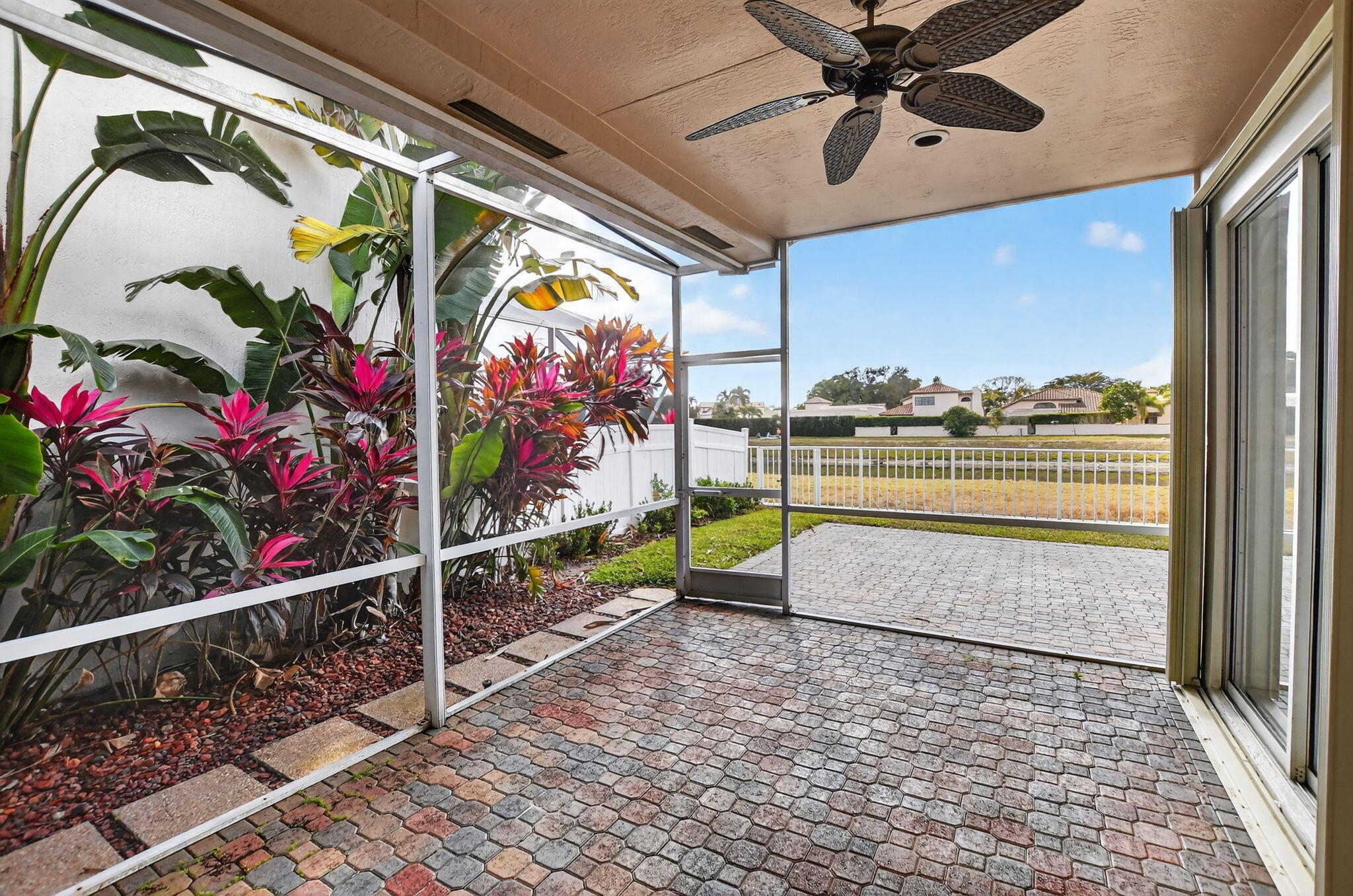 6306 Brava Way Boca Raton, FL 33433 - Photo 3 of 45 patio