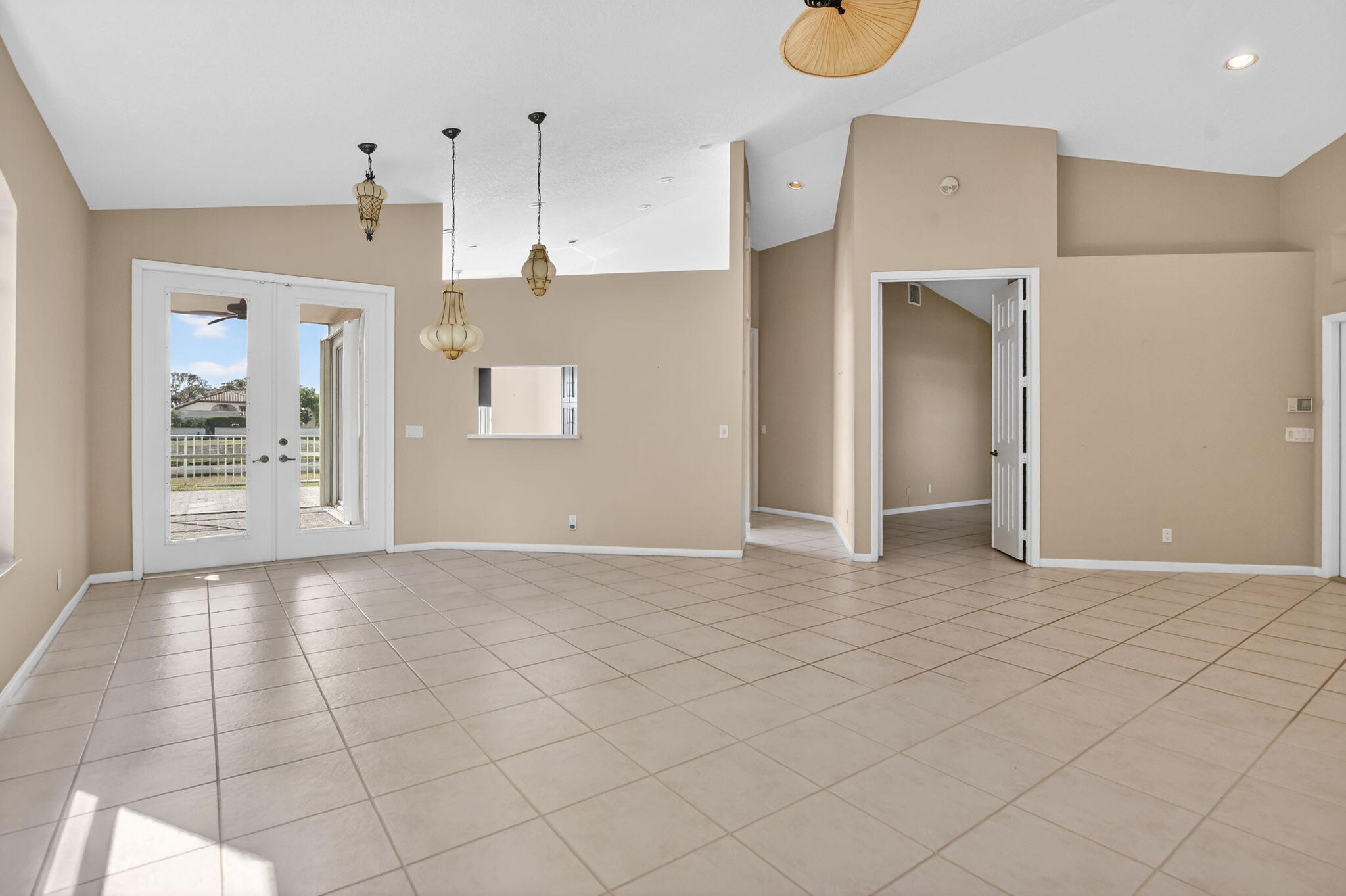 6306 Brava Way Boca Raton, FL 33433 - Photo 6 of 45 living room