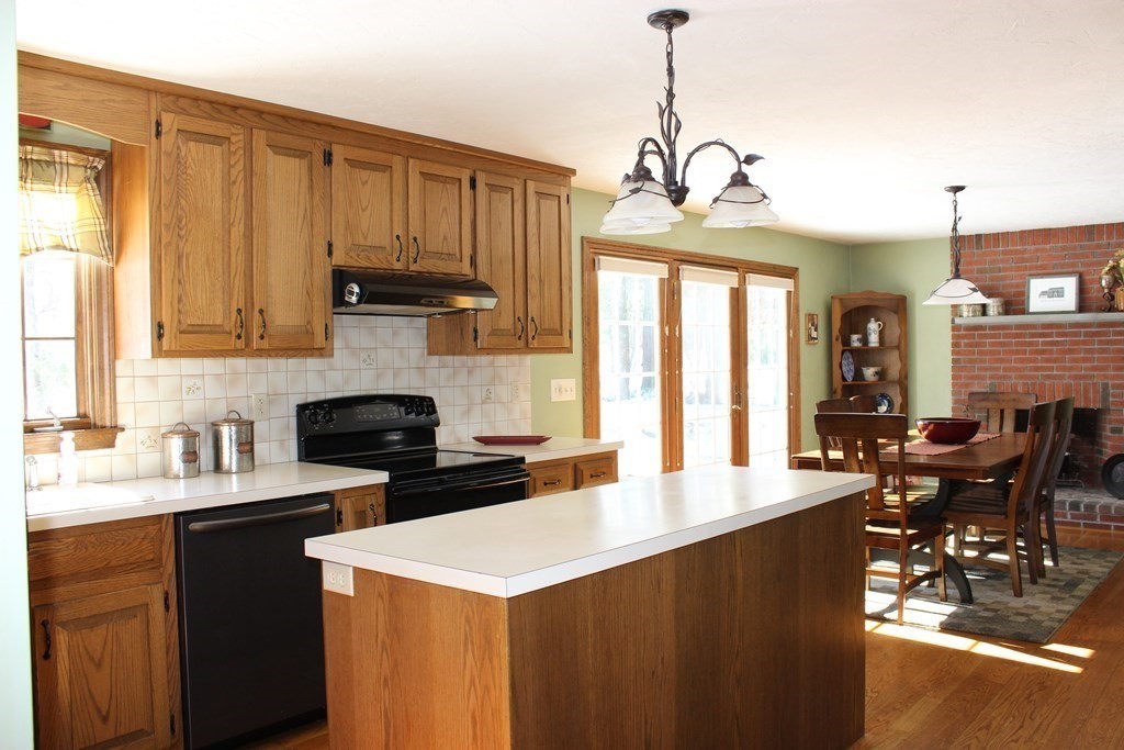 11 Anthony Road Hopedale, MA 01747 - Photo 4 of 35 Gallery Image 4