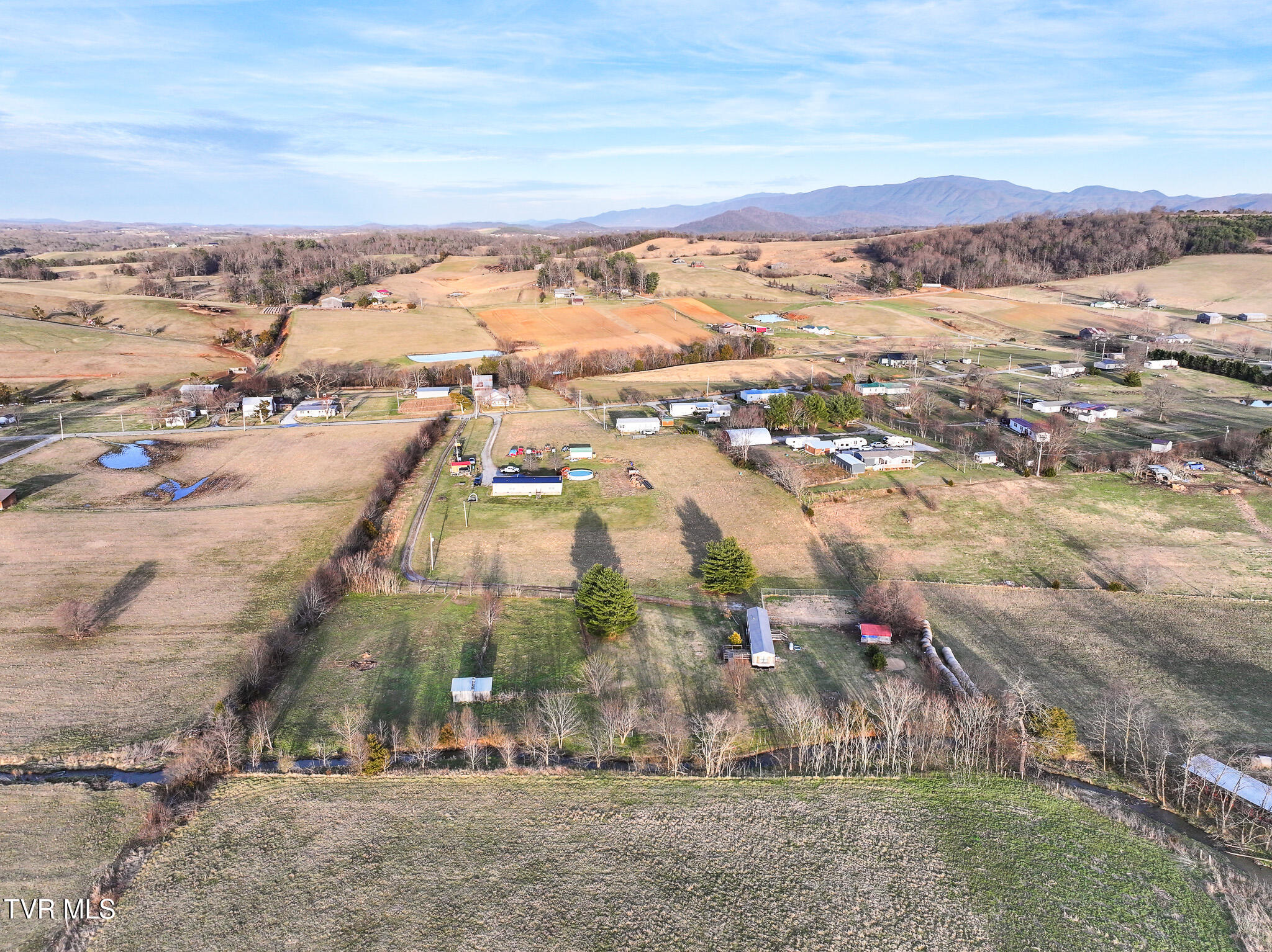 1806 Nolichuckey Road Greeneville, TN 37743 - Photo 18 of 49 DJI_20250214172522_0459_D