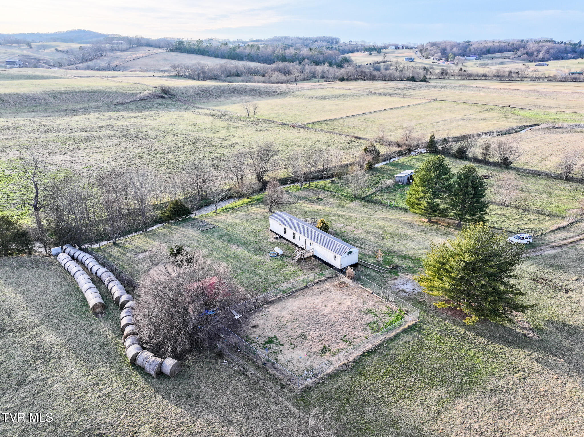 1806 Nolichuckey Road Greeneville, TN 37743 - Photo 19 of 49 DJI_20250214172627_0462_D
