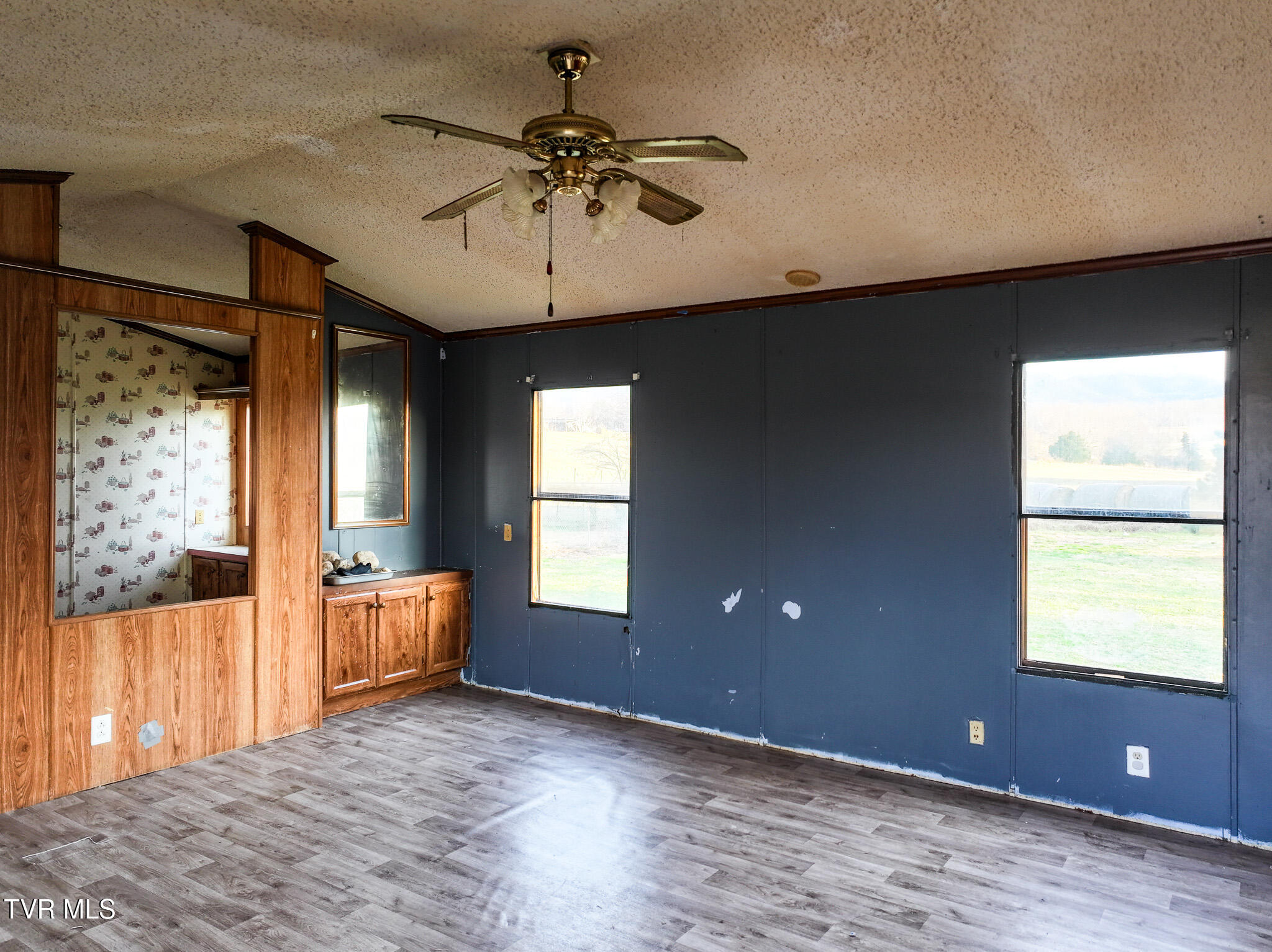 1806 Nolichuckey Road Greeneville, TN 37743 - Photo 25 of 49 DJI_20250214173907_0501_D