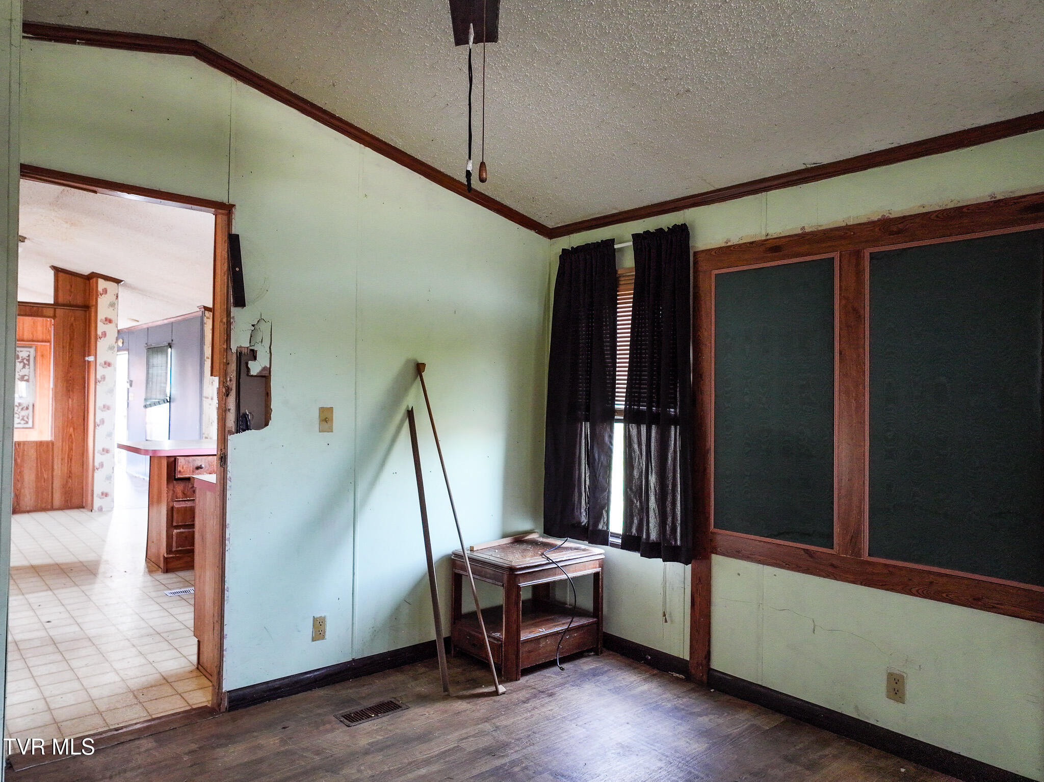1806 Nolichuckey Road Greeneville, TN 37743 - Photo 35 of 49 DJI_20250214174059_0511_D