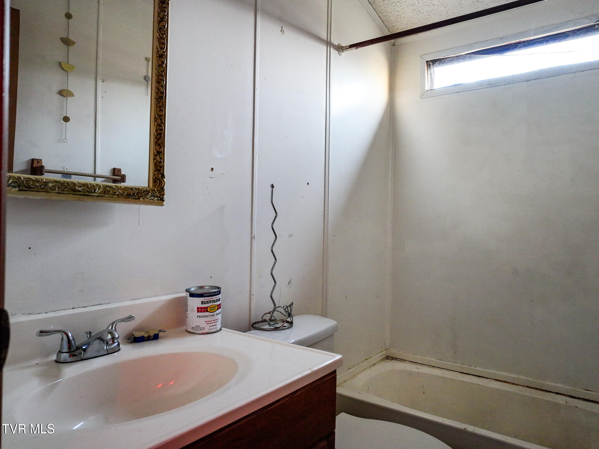 1806 Nolichuckey Road Greeneville, TN 37743 - Photo 43 of 49 DJI_20250214174217_0519_D