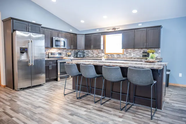 $799,000 | N8444 State Road 80, New Lisbon, WI 53950