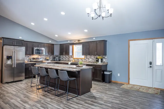 $799,000 | N8444 State Road 80, New Lisbon, WI 53950