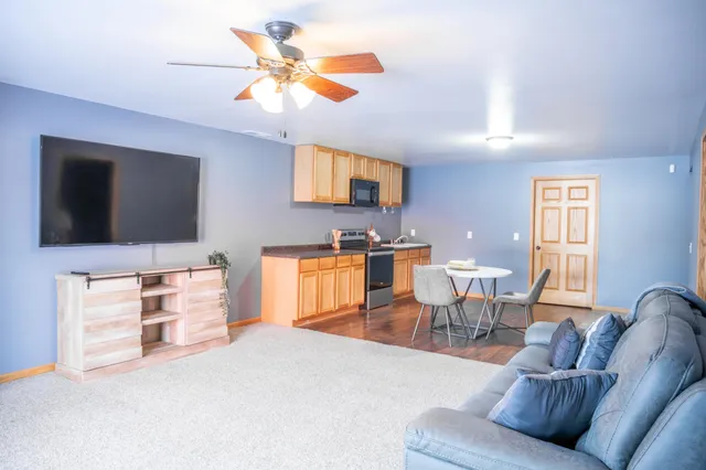 $799,000 | N8444 State Road 80, New Lisbon, WI 53950