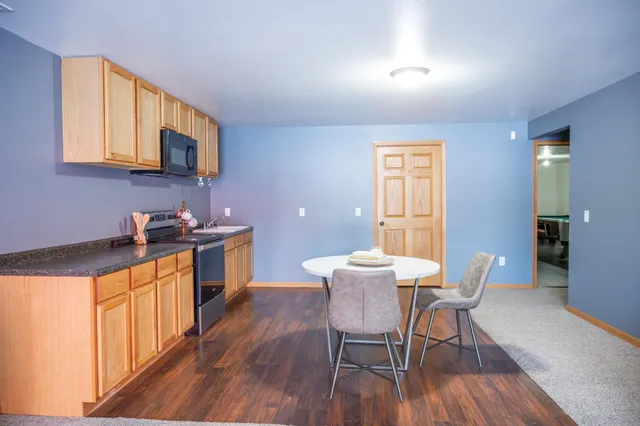 $799,000 | N8444 State Road 80, New Lisbon, WI 53950