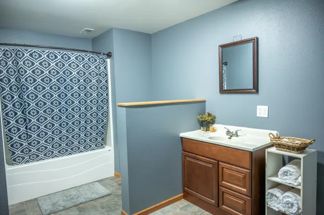 $799,000 | N8444 State Road 80, New Lisbon, WI 53950