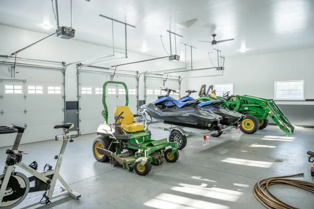 $799,000 | N8444 State Road 80, New Lisbon, WI 53950