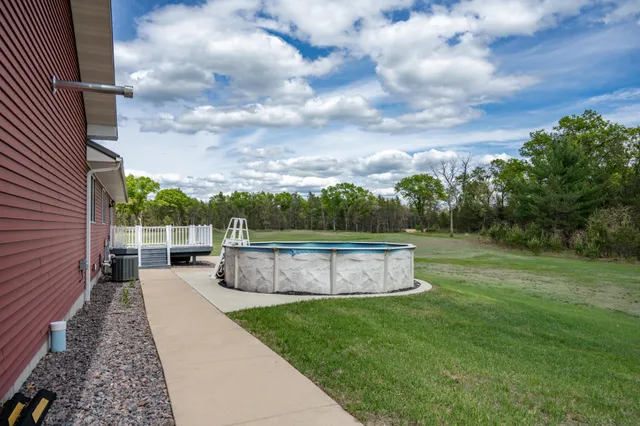 $799,000 | N8444 State Road 80, New Lisbon, WI 53950