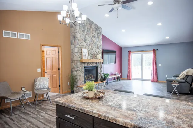 $799,000 | N8444 State Road 80, New Lisbon, WI 53950