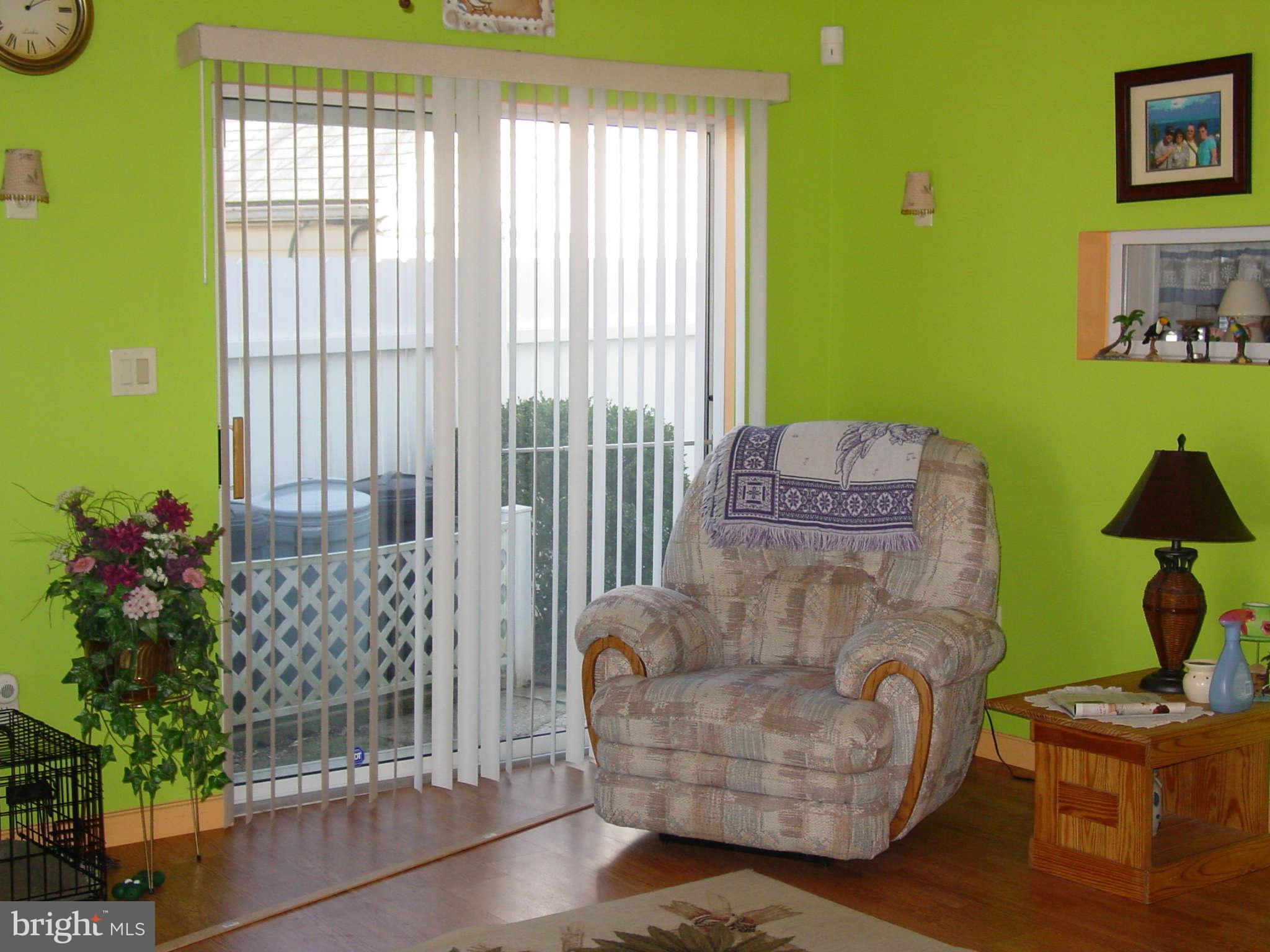 3135 Baybriar Road Baltimore, MD 21222 - Photo 17 of 29 Family Room