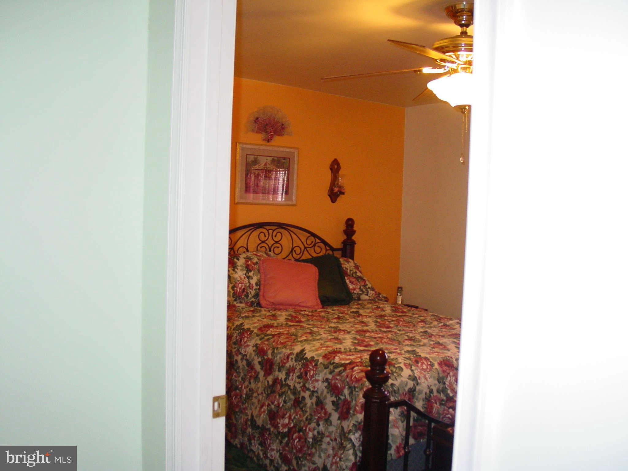 3135 Baybriar Road Baltimore, MD 21222 - Photo 23 of 29 Bath (Master)