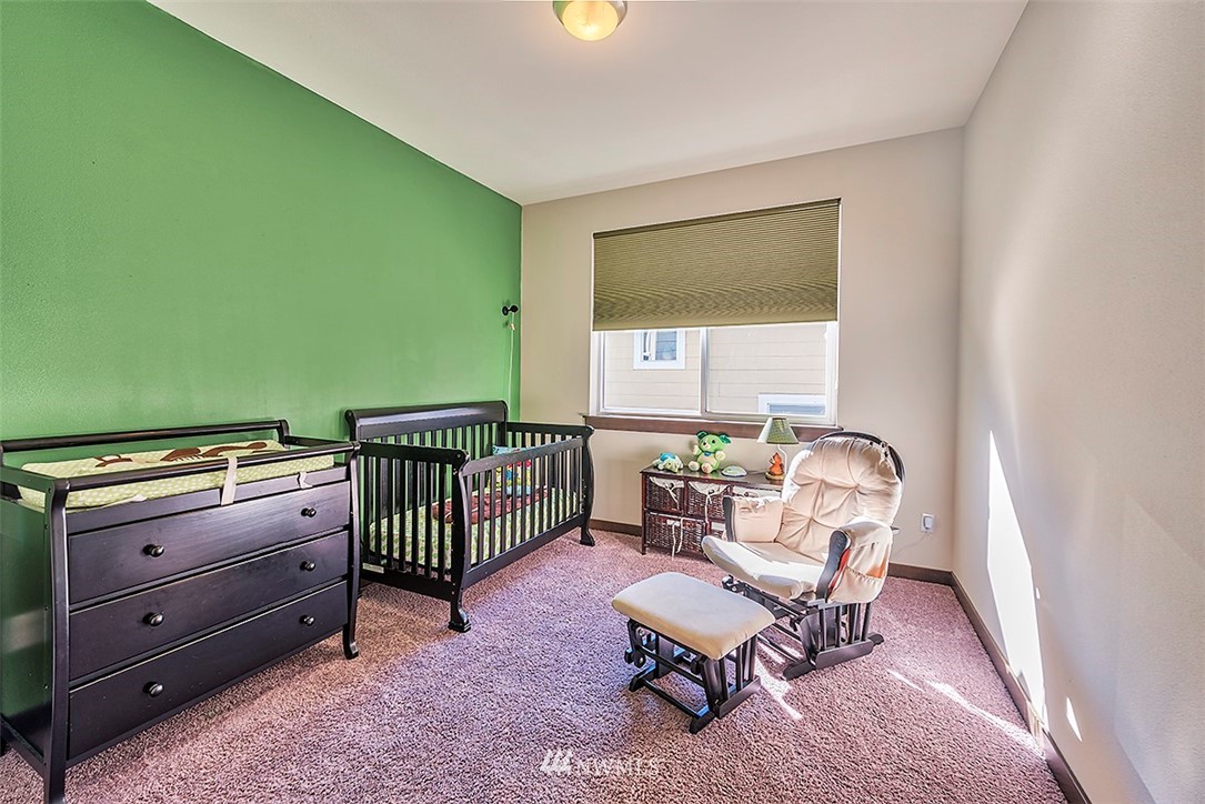 17417 3rd Avenue Southeast Bothell, WA 98012 - Photo 12 of 19