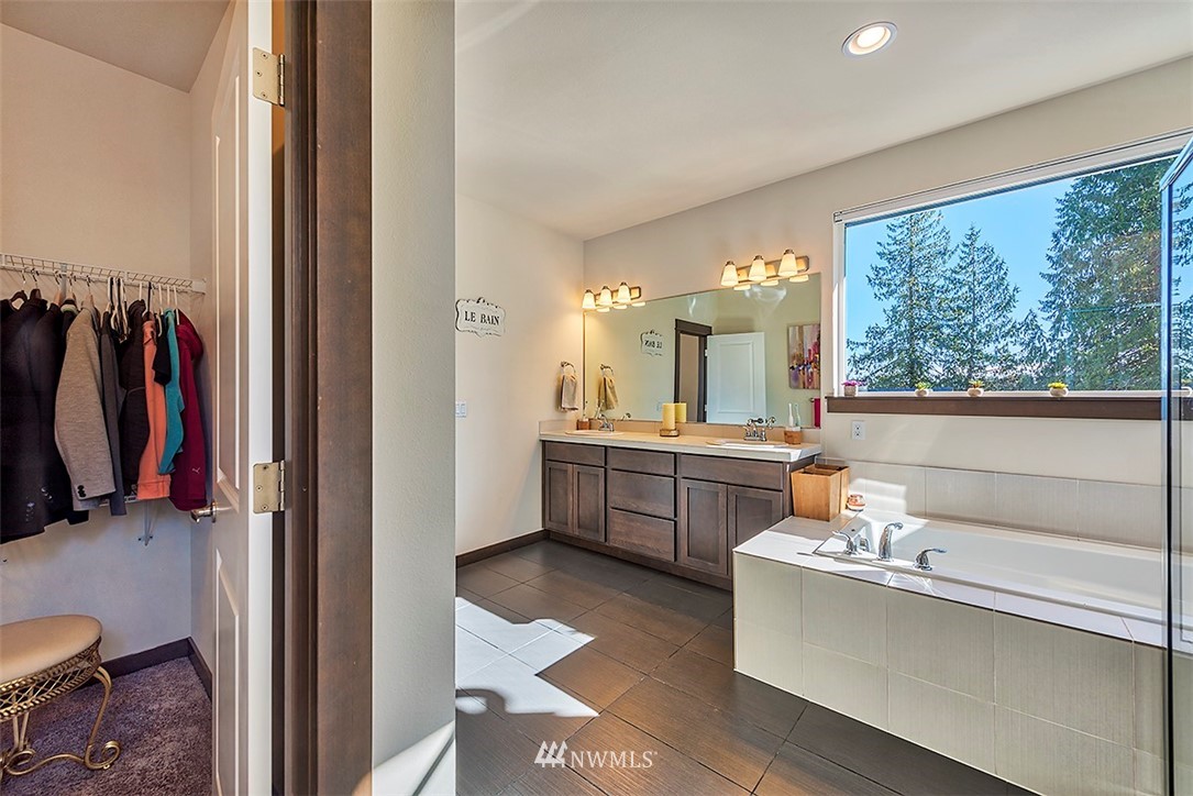 17417 3rd Avenue Southeast Bothell, WA 98012 - Photo 16 of 19