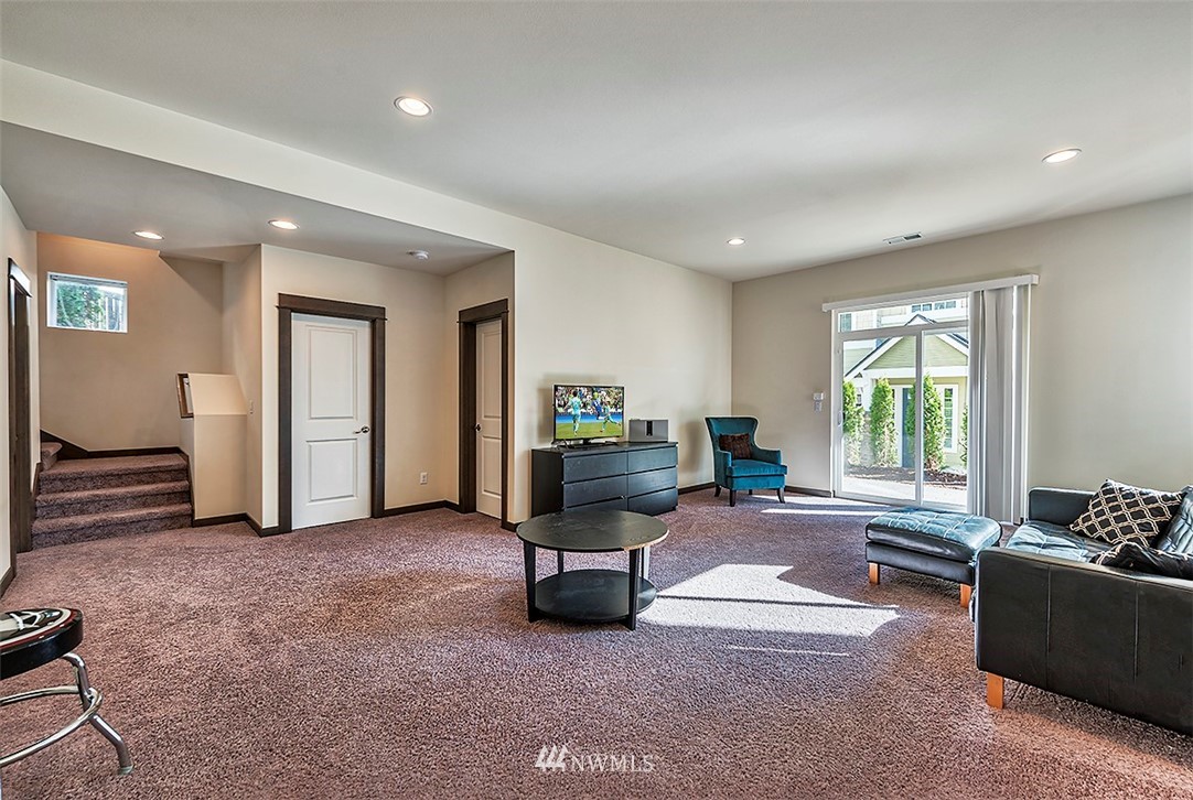 17417 3rd Avenue Southeast Bothell, WA 98012 - Photo 17 of 19