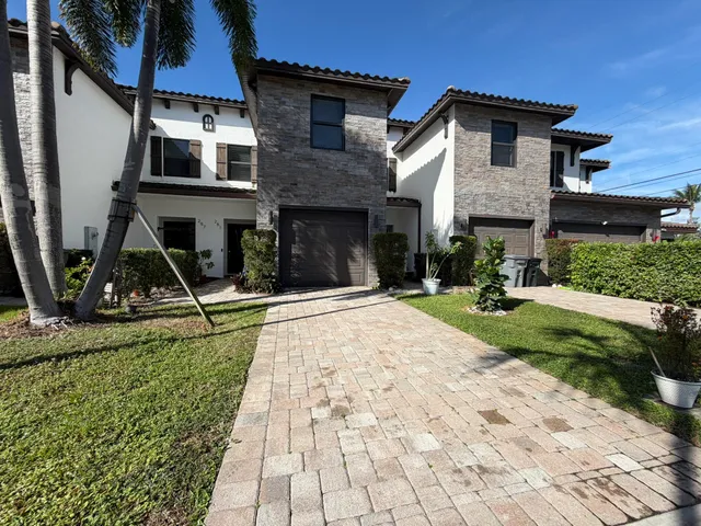 $3,000 | 281 Bella Sol Way, West Palm Beach, FL 33406