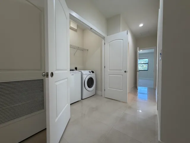 $3,000 | 281 Bella Sol Way, West Palm Beach, FL 33406