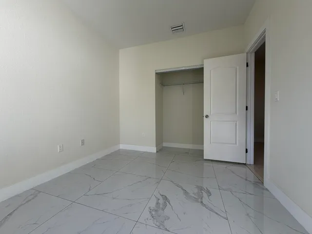 $3,000 | 281 Bella Sol Way, West Palm Beach, FL 33406