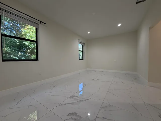 $3,000 | 281 Bella Sol Way, West Palm Beach, FL 33406