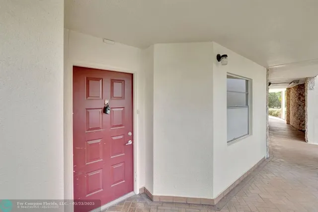 $199,000 | 1801 Eleuthera Point, Unit E1, Coconut Creek, FL 33066