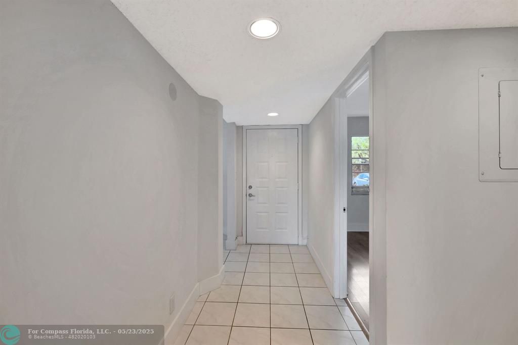 1801 Eleuthera Point, Unit E1 Coconut Creek, FL 33066 - Photo 3 of 50