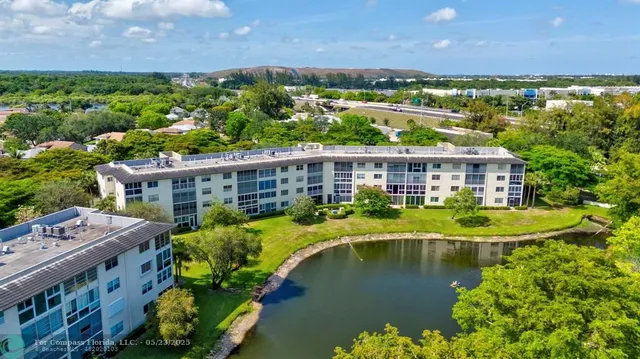 $199,000 | 1801 Eleuthera Point, Unit E1, Coconut Creek, FL 33066