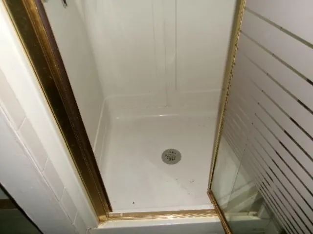 $214,000 | 15412 East 42nd Place, Independence, MO 64055