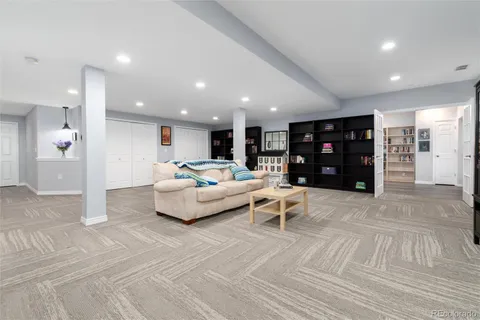 $1,000,000 | 9798 Sylvestor Road, Highlands Ranch, CO 80129