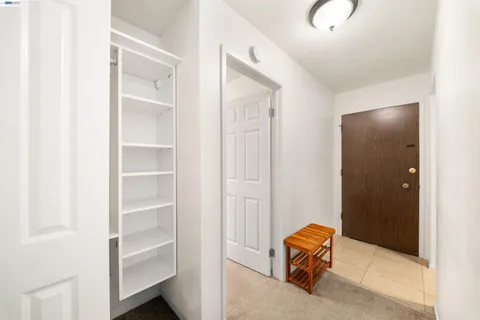 $399,000 | 960 Shorepoint Court, Unit 214, Alameda, CA 94501