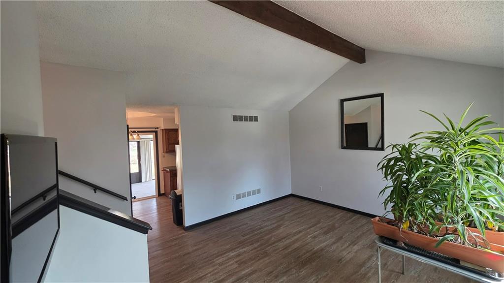 807 Conistor Street Liberty, MO 64068 - Photo 3 of 13