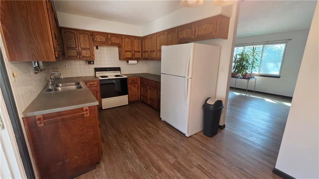 807 Conistor Street Liberty, MO 64068 - Photo 4 of 13