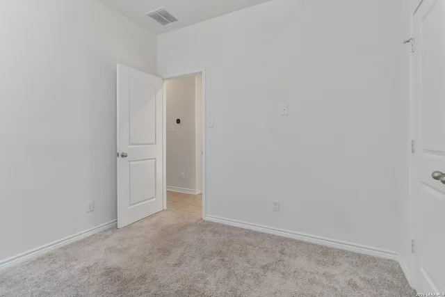 $2,150 | 29960 Versace, Bulverde, TX 78163