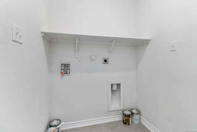 $2,150 | 29960 Versace, Bulverde, TX 78163