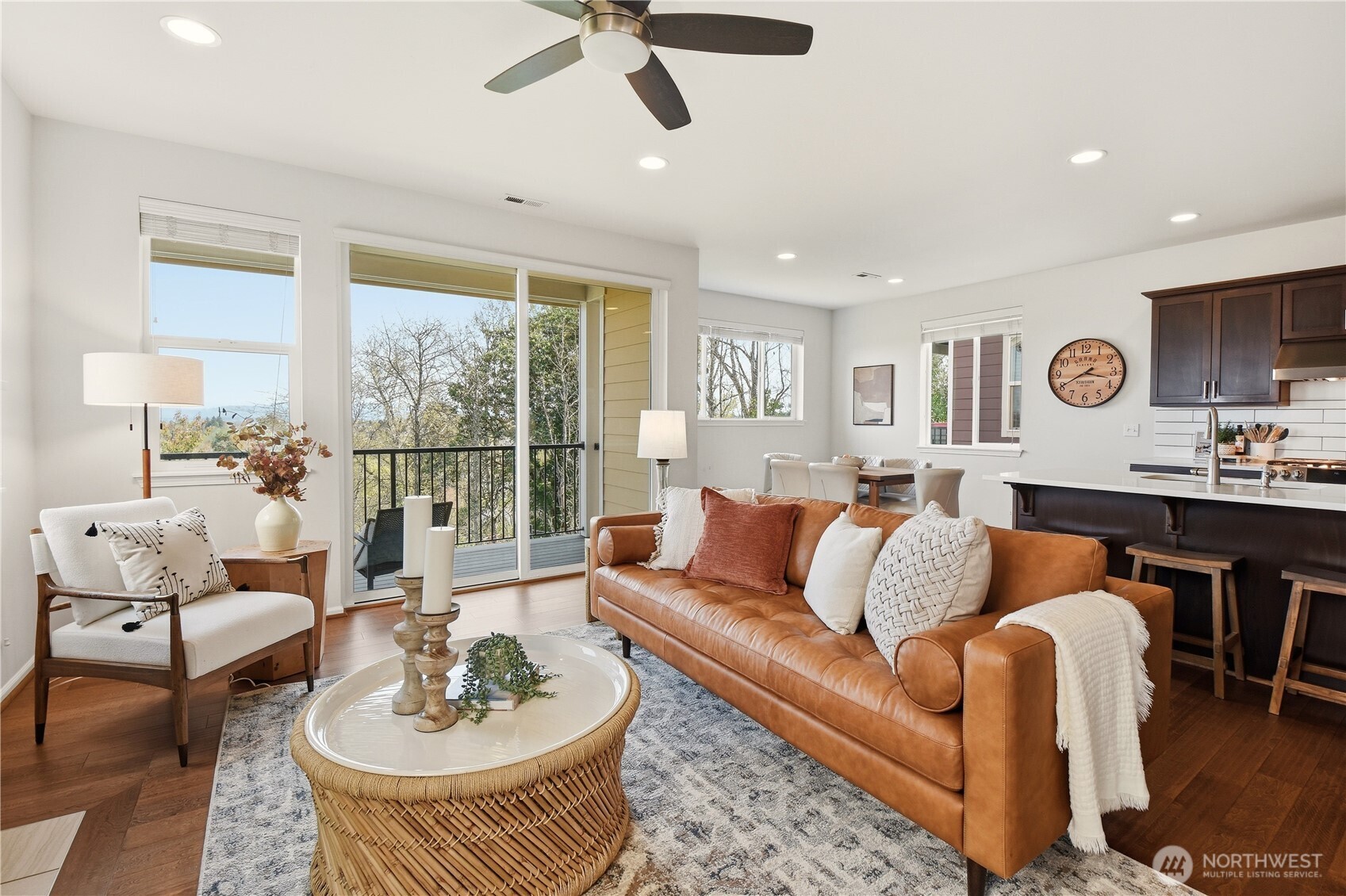 7012 30th Place Southwest Seattle, WA 98126 - Photo 11 of 38